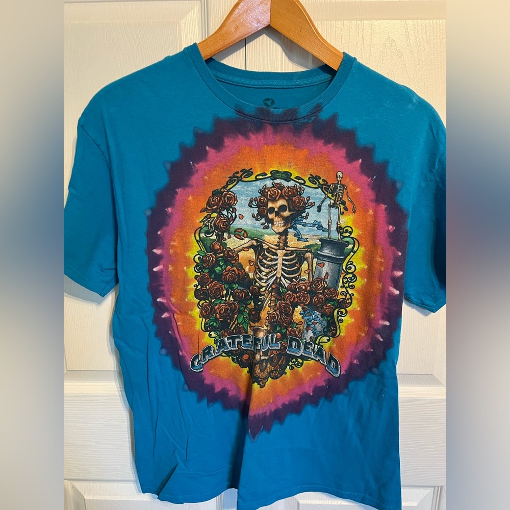 Liquid blue Grateful Dead L t shirt